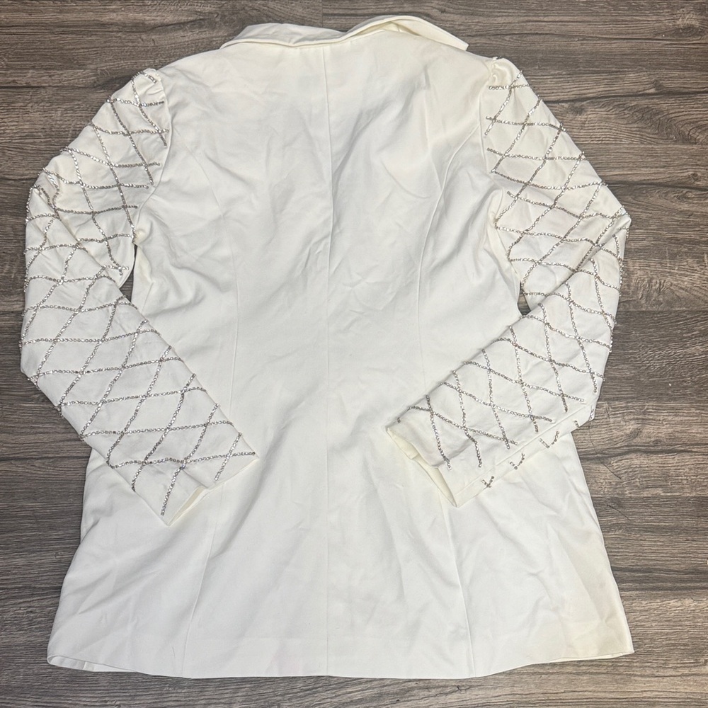 Fashion Nova Cream Blazer with Quilted Sleeves - Picture 8 of 9